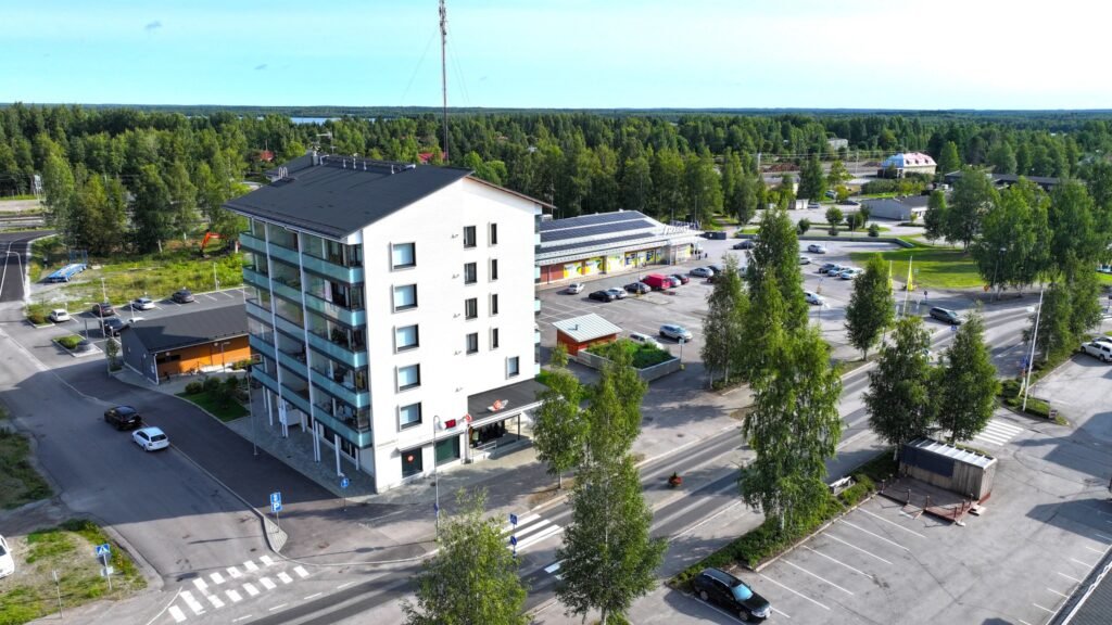 esimerkkiasunti